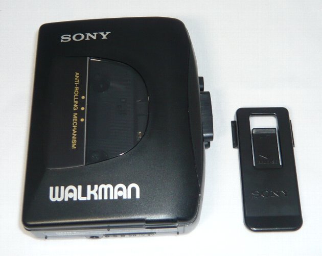 有名ブランド SONY カセットウォークマン WM-EX10 動作品 ポータブル